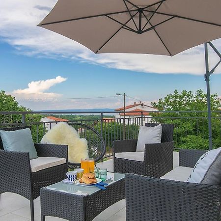 Premium 100M2 Sea View Apartment Ližnjan Dış mekan fotoğraf