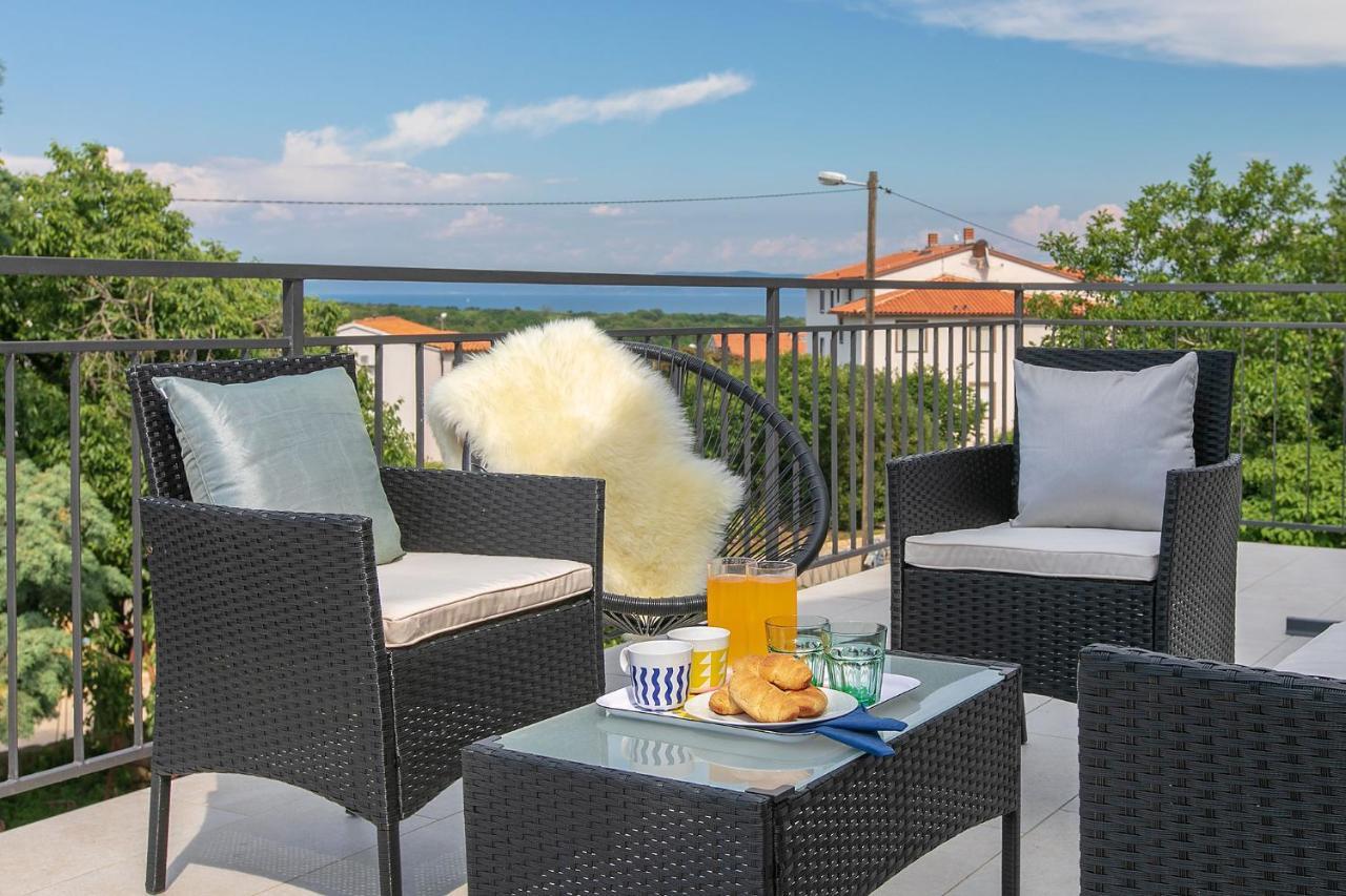 Premium 100M2 Sea View Apartment Ližnjan Dış mekan fotoğraf